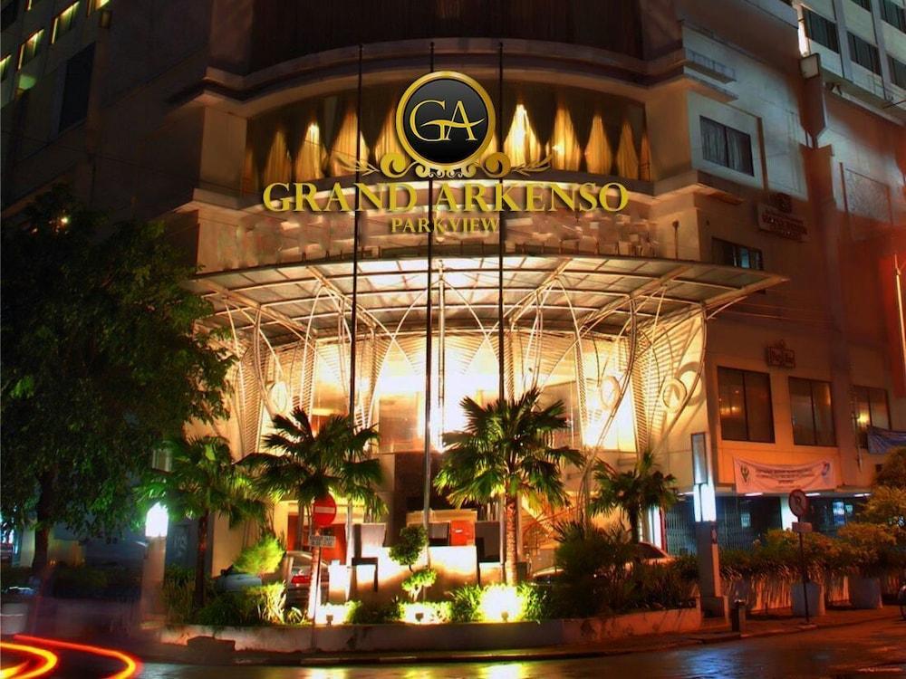 Grand Arkenso Park View Hotel Semarang Kültér fotó