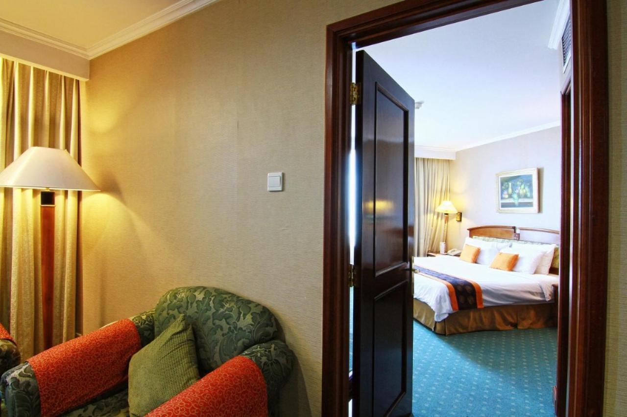Grand Arkenso Park View Hotel Semarang Kültér fotó