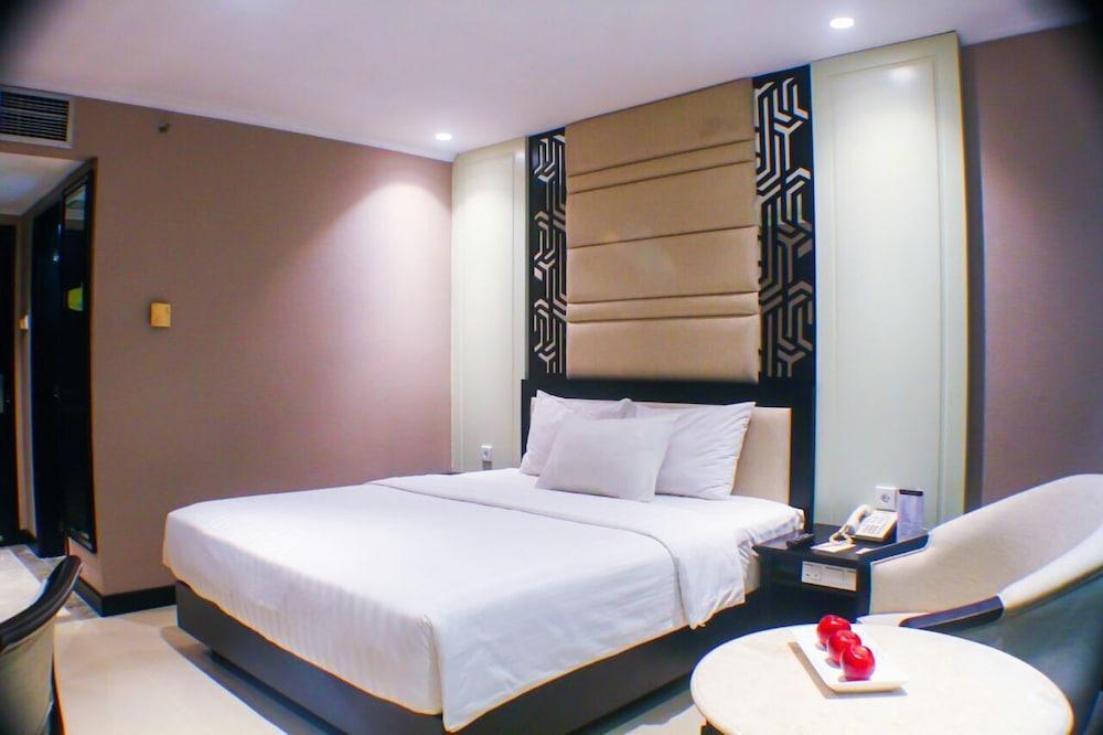 Grand Arkenso Park View Hotel Semarang Kültér fotó
