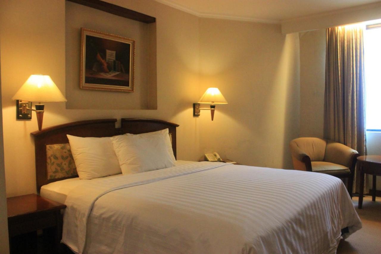 Grand Arkenso Park View Hotel Semarang Kültér fotó
